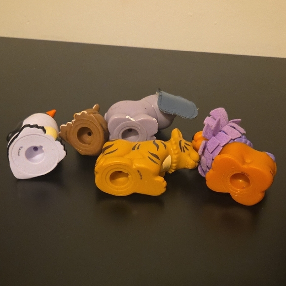 Little People Zoo Animals - Touch And Feel Elephant Lion Penguin Tiger Kangaroo - Picture 9 of 9